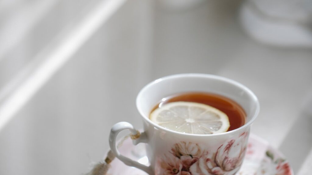health benefits of lemon tea